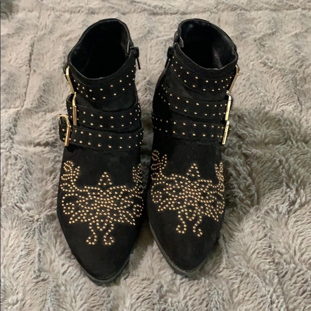 TOPSHOP ankle boots- perfect dupe for CHLOÉ